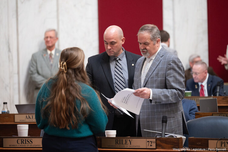 House Rolls Back Hope Scholarship Changes